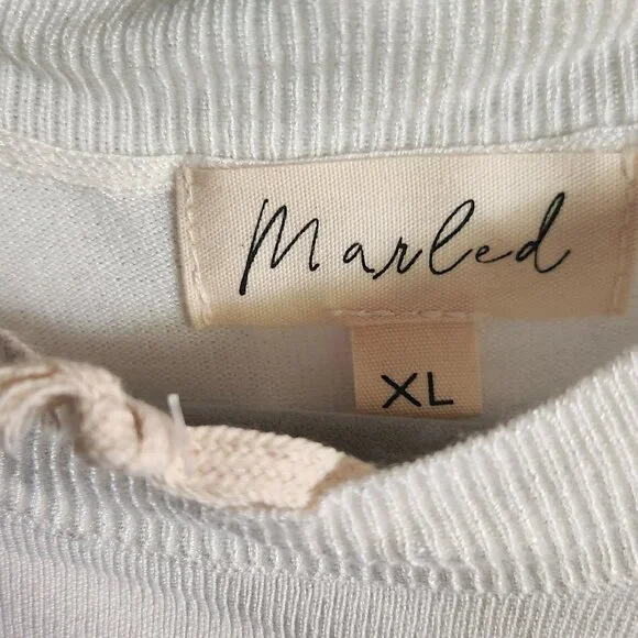 Valentine's Love striped Lightweight Sweater - Picture 6 of 6